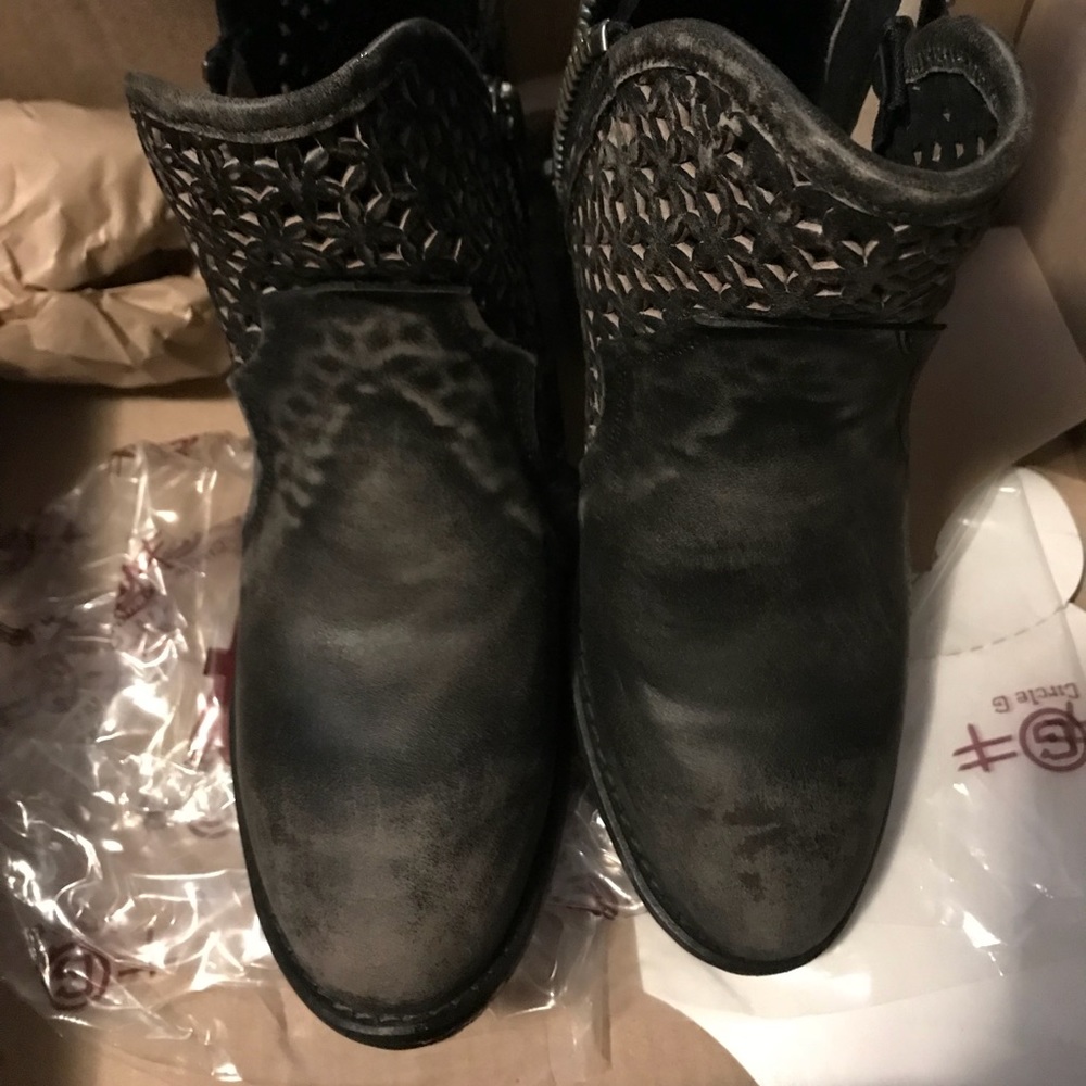 Short bootie - Picture 5 of 6